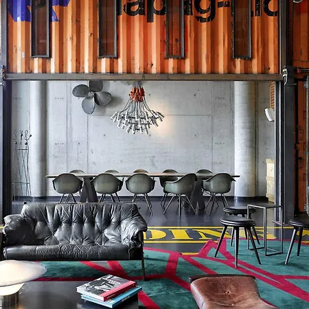 25Hours Hotel Hamburg Hafencity-3